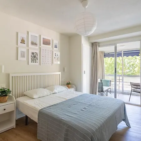 Mucho Gusto Coblanca 3 Apartment *