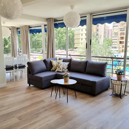 Mucho Gusto Coblanca 3 Apartment *