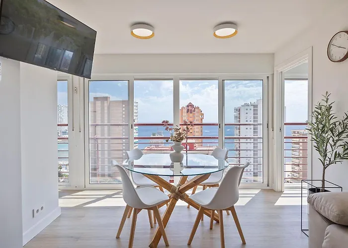 Mucho Gusto Coblanca - Spacious 3-Bedroom Apartments Levante Beach For Large Groups , Airconditioning, Pool, Free Wifi, Free Parking Apartman Benidorm