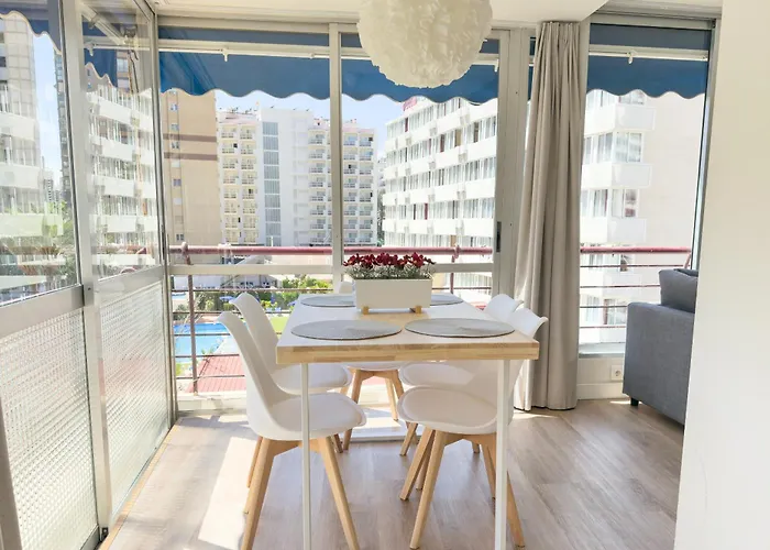 아파트 Mucho Gusto Coblanca 3 *